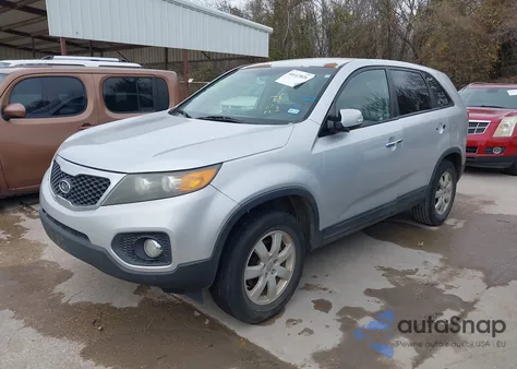 2013 Kia Sorento Lx z USA, uszkodzony, nr VIN 5XYKT4A11DG404441